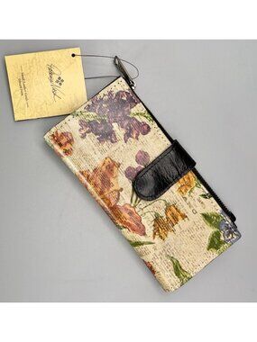 NWT Patricia Nash Nazari Leather Wallet Parisian Newspaper Floral